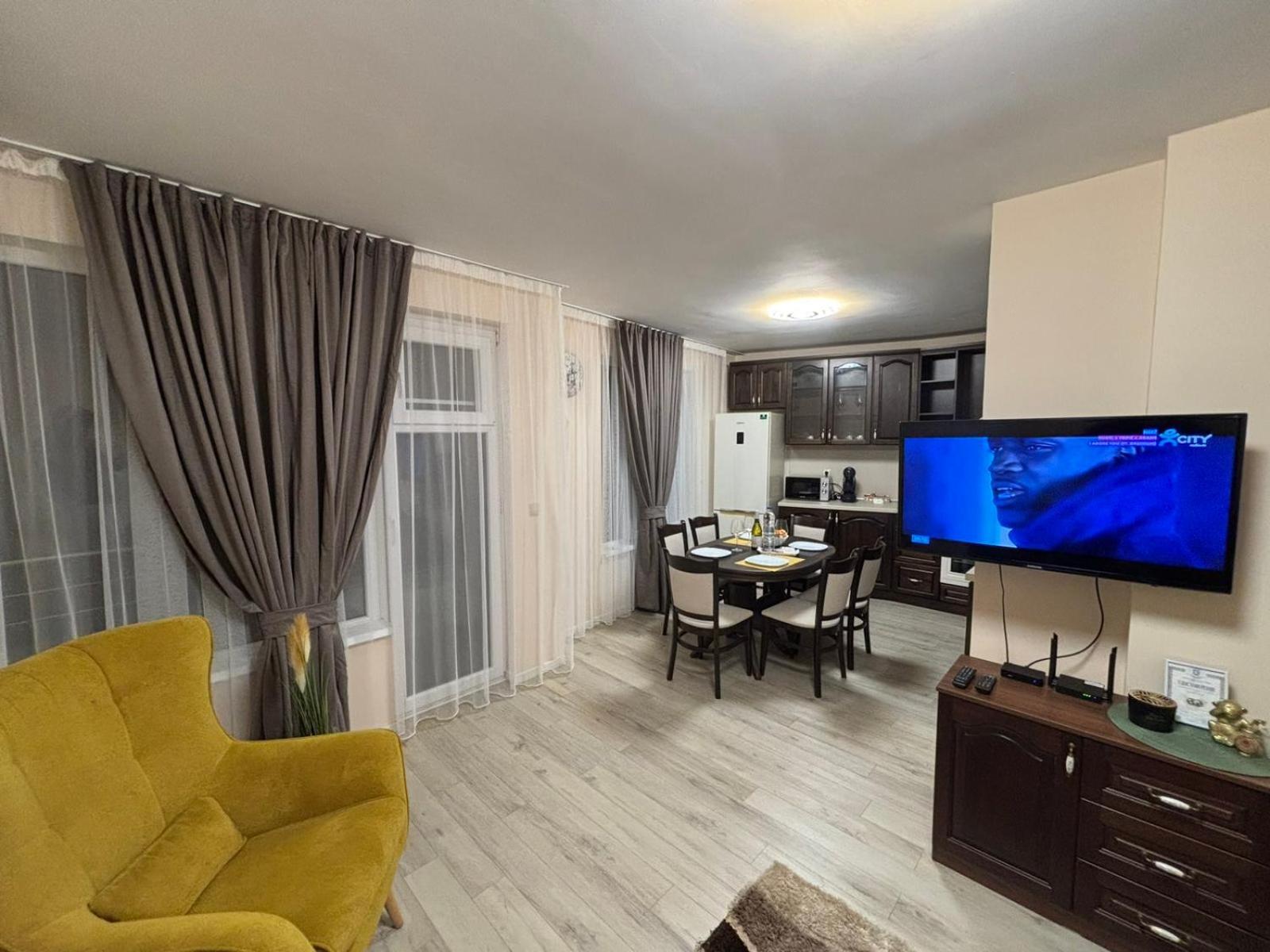 בורגאס Grand Apartment Bogoridi - Top Center Near To Sea And Sea Garden מראה חיצוני תמונה
